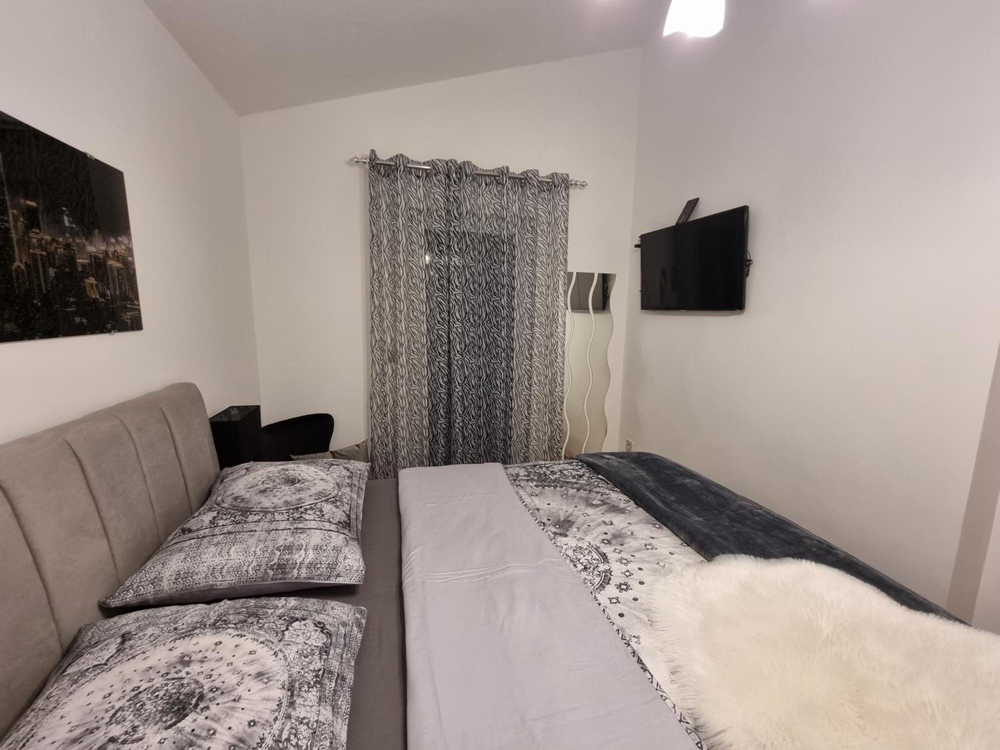 Apartments Villa Sunce Dugi Rat Rum bild